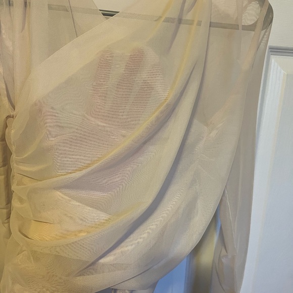 Cream top - Picture 3 of 7